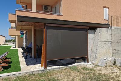 Aluminijasti nadstrešek za teraso po meri Novo mesto